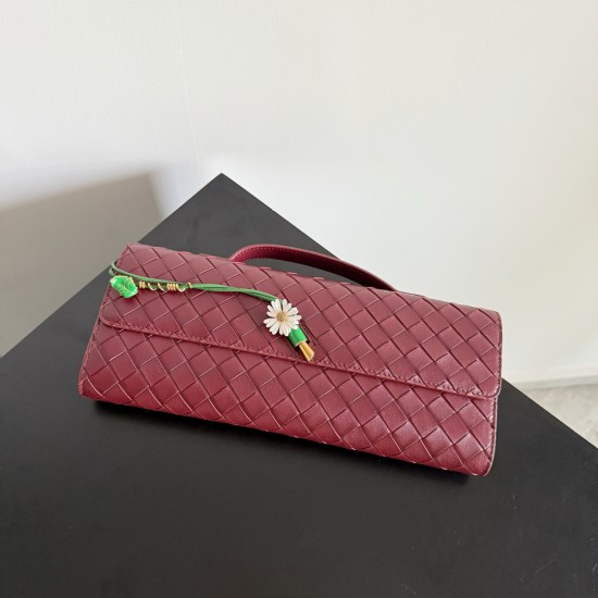 Bottega Veneta Andiamo Clutch
