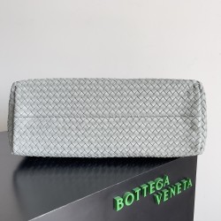 Bottega Veneta Large Cabat