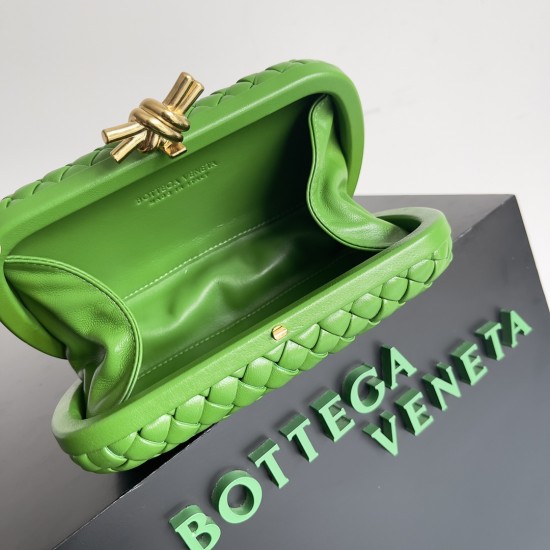 BottegaVeneta Knot Dinner bag