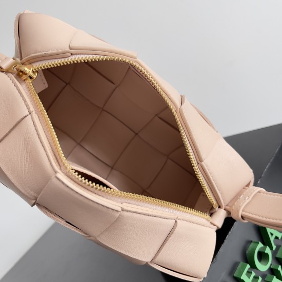 Bottega Veneta Cassette