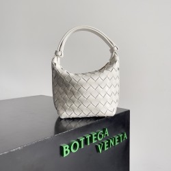 Bottega Veneta 776781 Candy Wallence Bottega Veneta 776781 Candy Wallence
