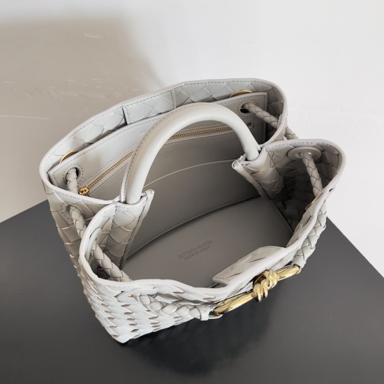 Bottega Veneta Small Andiamo