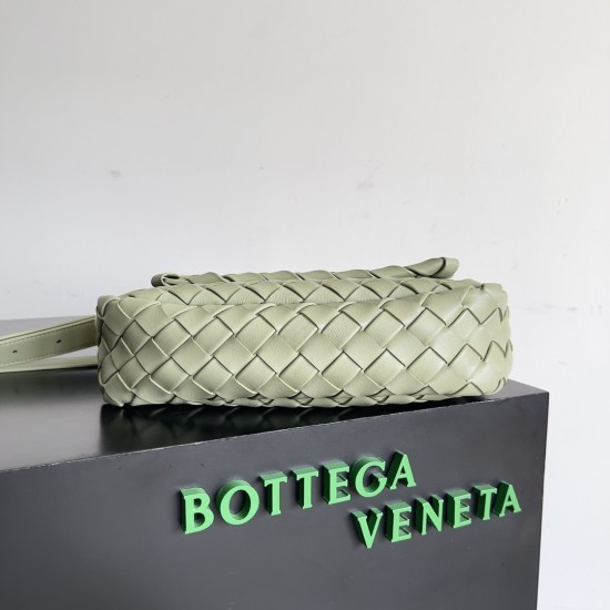 Bottega Veneta Cobble Bag