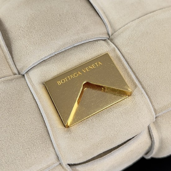 Bottega Veneta Cassette