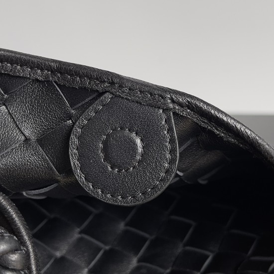Bottega Veneta Baby Sardine