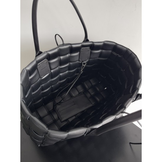 BottegaVeneta MAXI lNTRECCIO