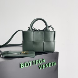 Bottega Veneta Mini Arco Tote
