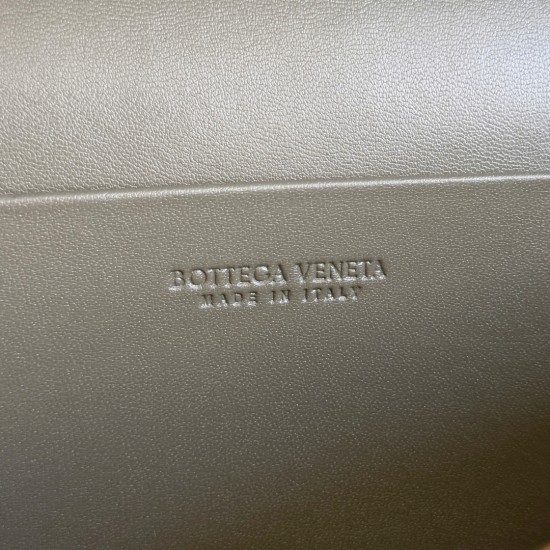 Bottega Veneta Bang Bang