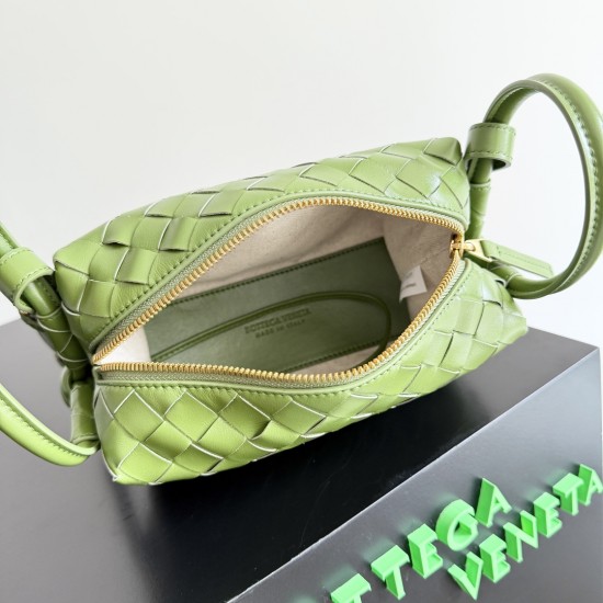 Bottega Veneta Top Handle Loop