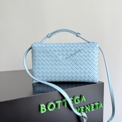 Bottega Veneta Knot Lock Bottega Veneta Knot Lock