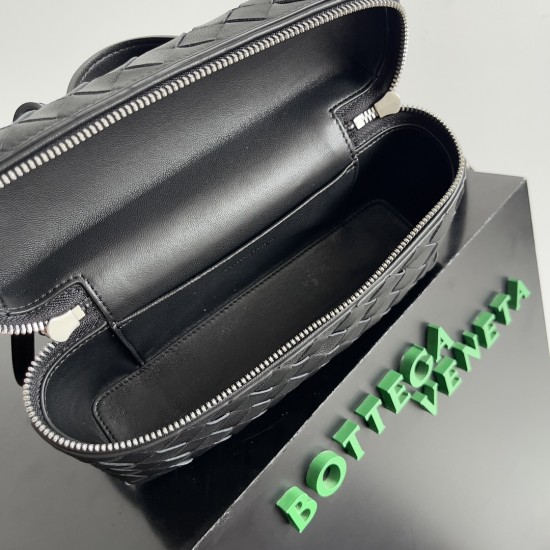 Bottega Veneta Bang Bang