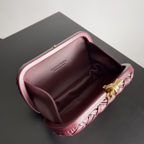 BottegaVeneta Knot Dinner bag