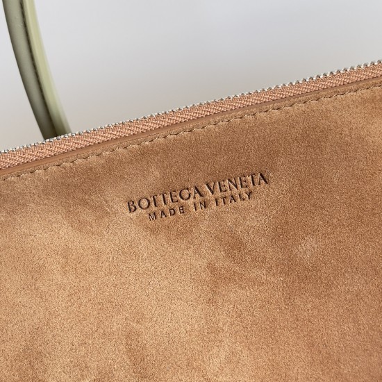 BottegaVeneta Large Arco Tote Bag