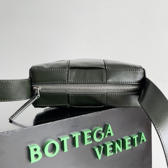 Bottega Veneta Cassette