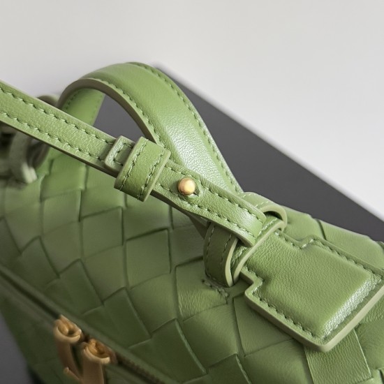 Bottega Veneta Bang Bang