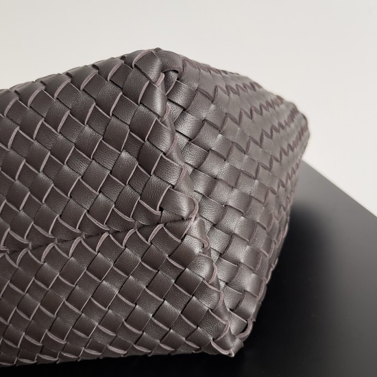 Bottega Veneta Medium Cabat