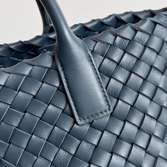 Bottega Veneta Mini Cabat
