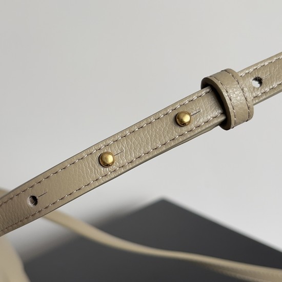 Bottega Veneta Arco Tote