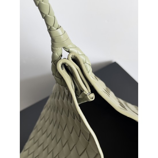 Bottega Veneta Large Parachute