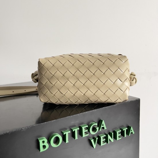 Bottega Veneta Top Handle Loop
