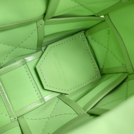 Bottega Veneta Cassette