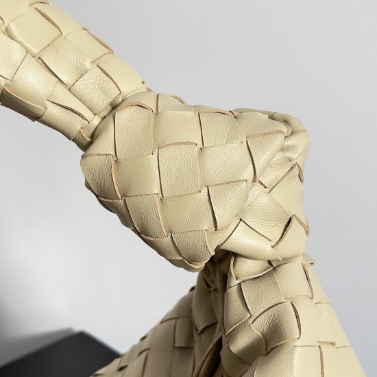 Bottega Veneta Classic Jodie