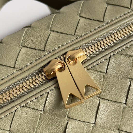 Bottega Veneta Bang Bang