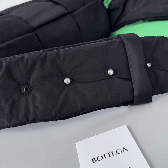 Bottega Veneta Cassette