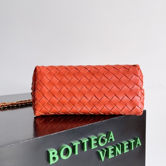 Bottega Veneta Small Andiamo Chain