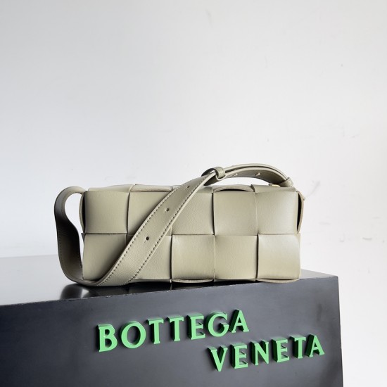Bottega Veneta Cassette