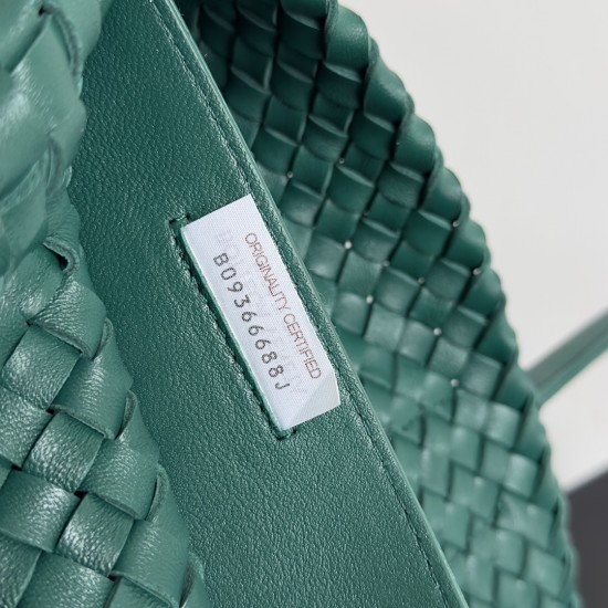 Bottega Veneta Large Cabat