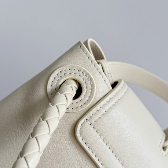 Bottega Veneta Medium Ciao Ciao