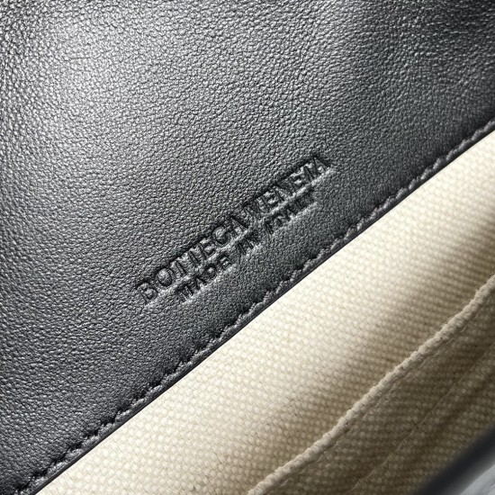 Bottega Veneta Cobble Bag