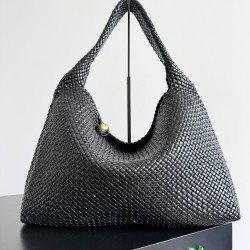 Bottega Veneta large Tosca Baci  Baci Bottega Veneta large Tosca Baci  Baci