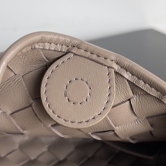 Bottega Veneta Baby Sardine