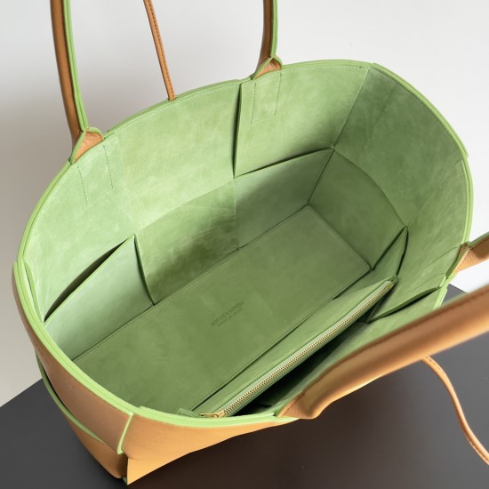 Bottega Veneta Arco Tote Bag