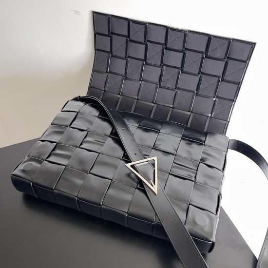 BottegaVeneta