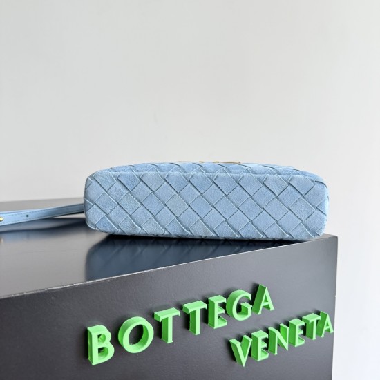 Bottega Veneta Bang Bang