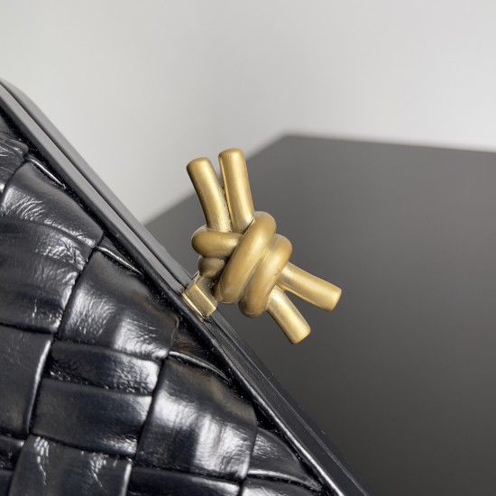 BottegaVeneta Knot Dinner bag