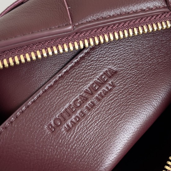 Bottega Veneta Cassette