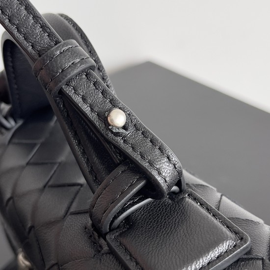 Bottega Veneta Bang Bang