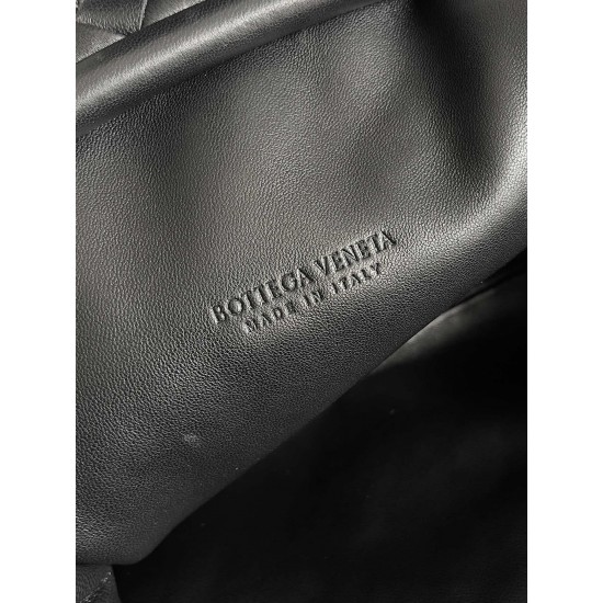 Bottega Veneta Medium Lauren 1980