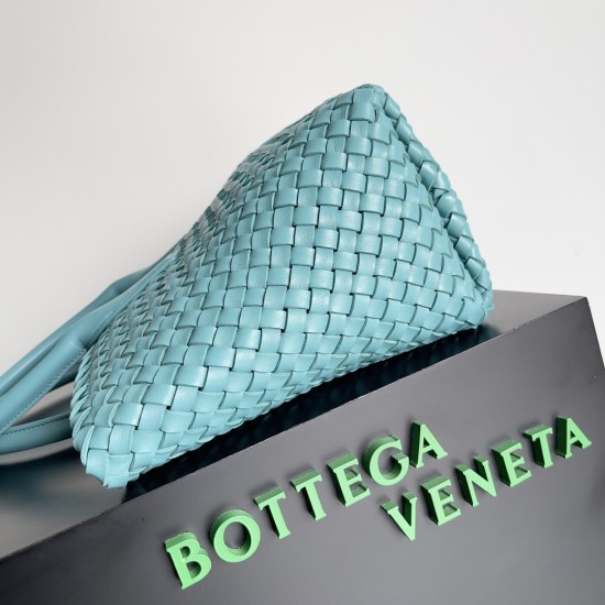 Bottega Veneta Medium Cabat