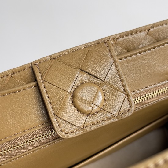 Bottega Veneta Small Andiamo