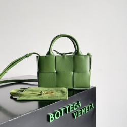 Bottega Veneta Mini Arco Tote