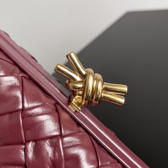 BottegaVeneta Knot Dinner bag