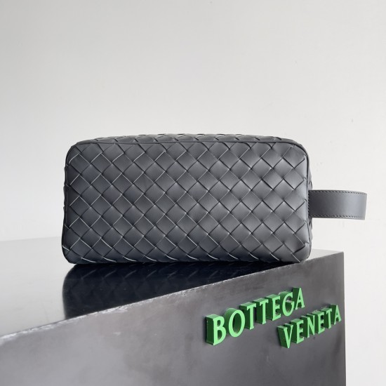 Bottega Veneta Intrecciato Travel Pouch