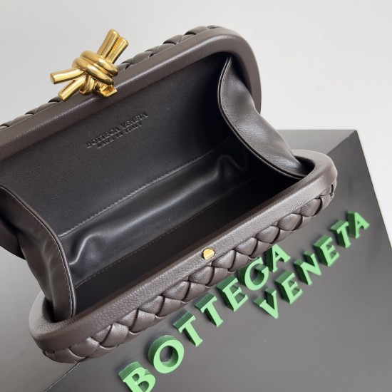 BottegaVeneta Knot Dinner bag