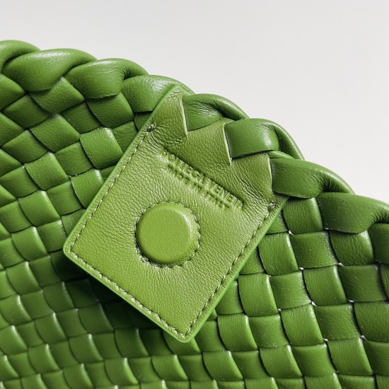 Bottega Veneta Clicker Bag 36*12*30CM