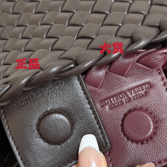 Bottega Veneta Clicker Bag
